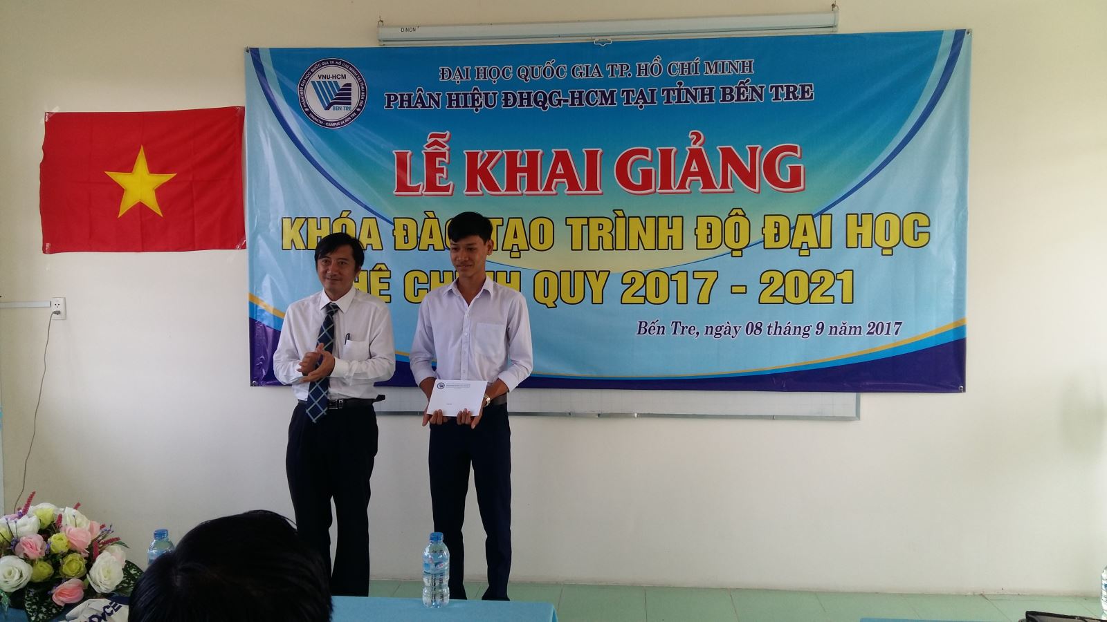 Khai giảng khóa đào tạo trình độ Đại học hệ chính quy đầu tiên ở Phân hiệu Đại học Quốc gia Thành phố Hồ Chí Minh tại tỉnh Bến Tre