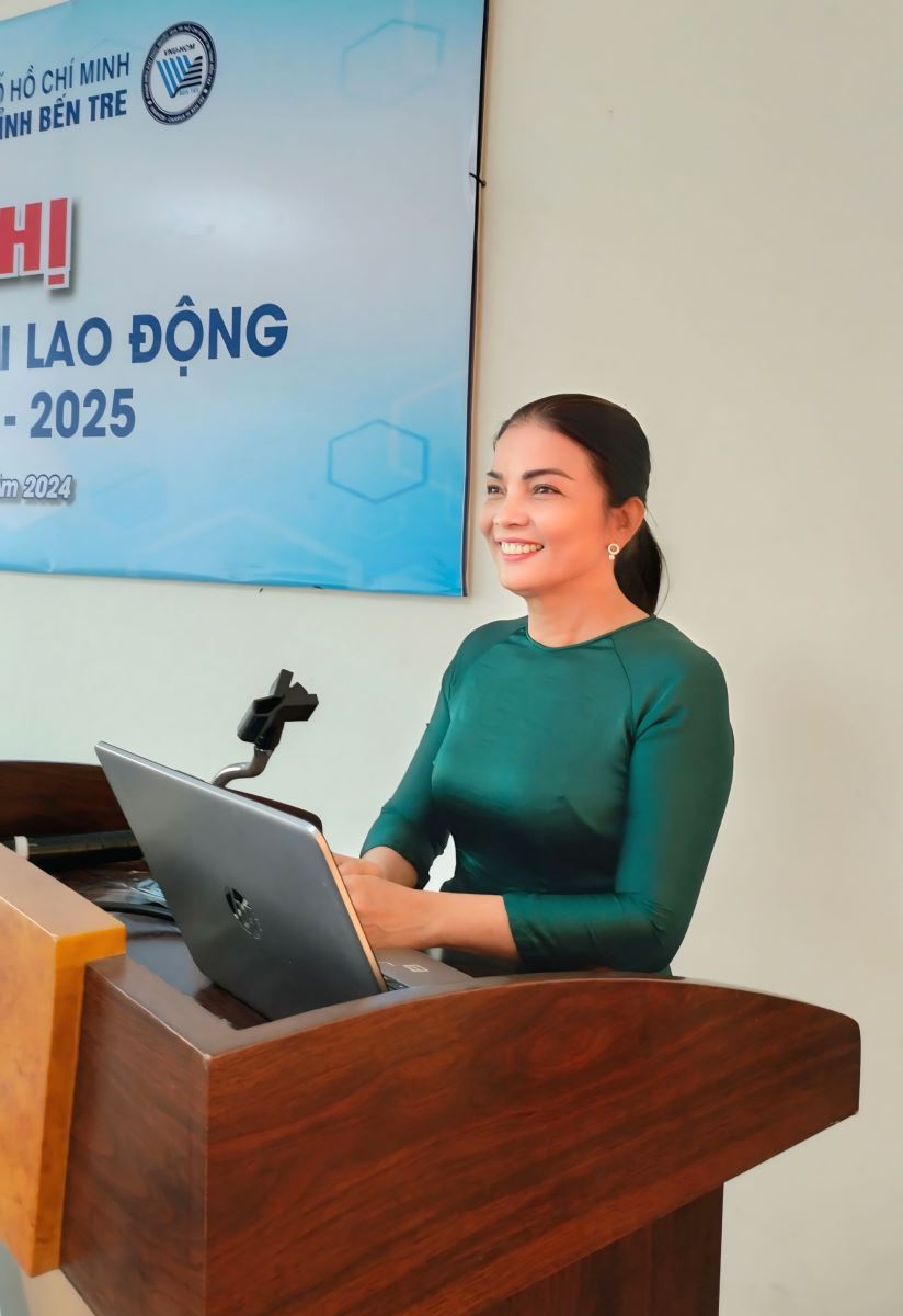 HỘI NGHỊ VIÊN CHỨC VÀ NGƯỜI LAO ĐỘNG NĂM HỌC 2024 - 2025