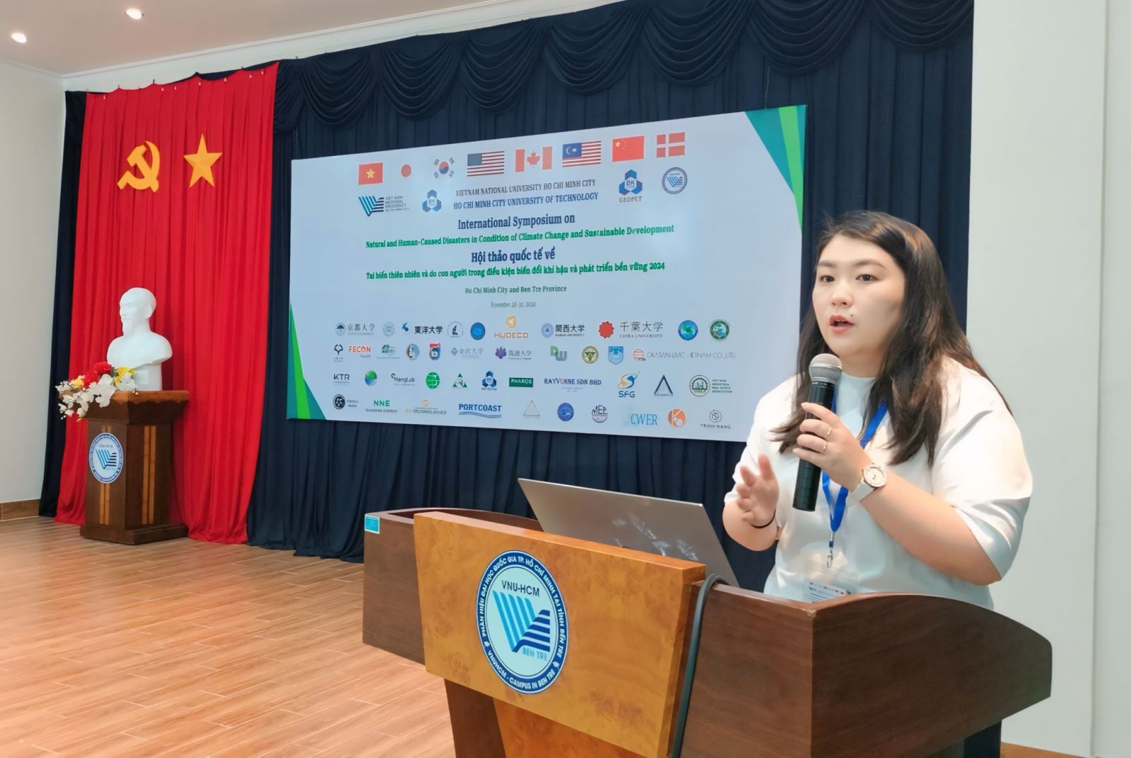 HỘI THẢO KHOA HỌC QUỐC TẾ