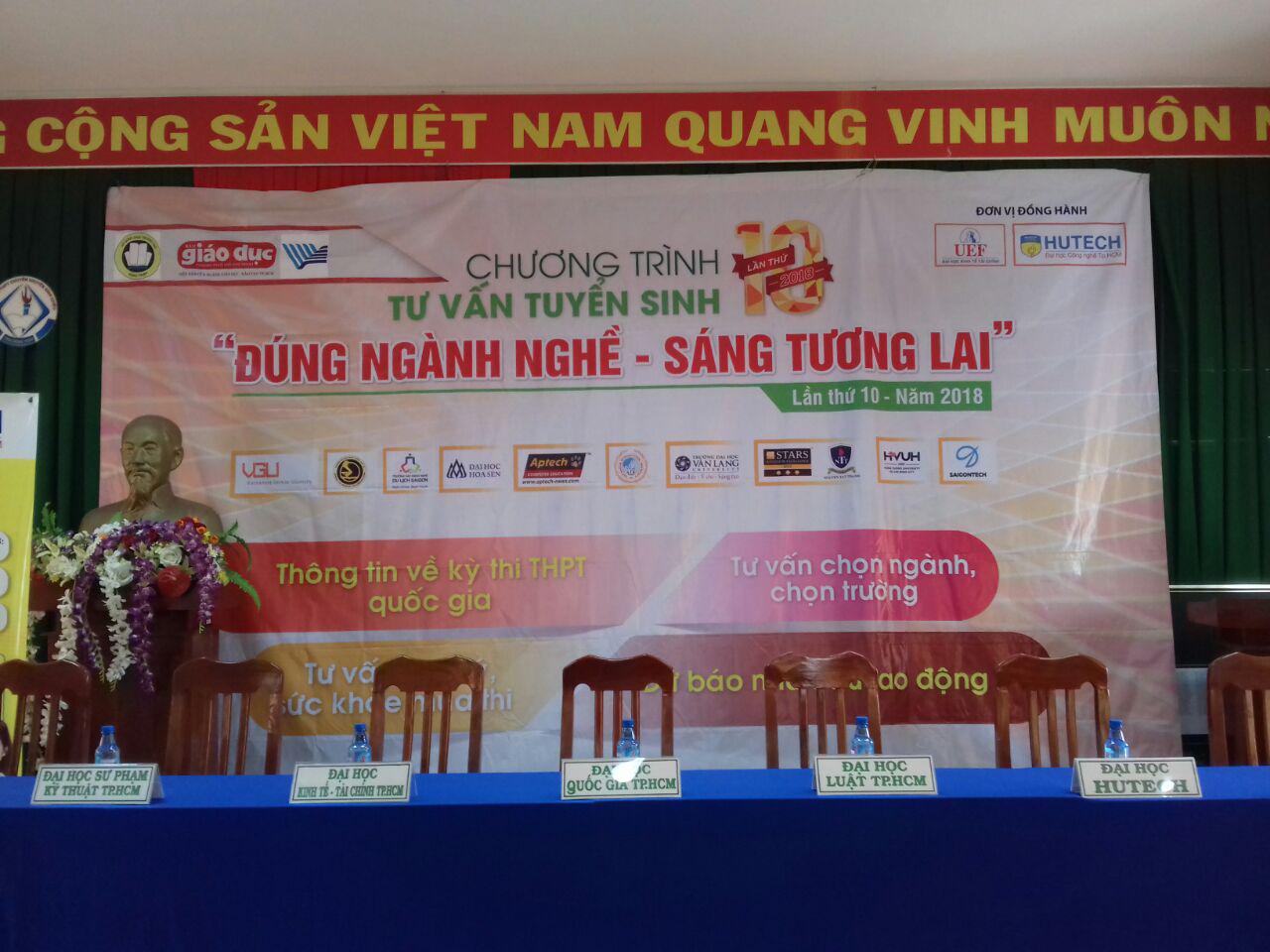 Phân hiệu ĐHQG-HCM tại tỉnh Bến Tre tham gia Tư vấn tuyển sinh 2018 tại tỉnh Đồng Tháp