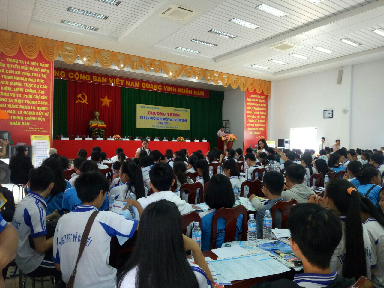 Phân hiệu ĐHQG-HCM tại tỉnh Bến Tre tư vấn tuyển sinh 2018 tại địa bàn tỉnh Vĩnh Long